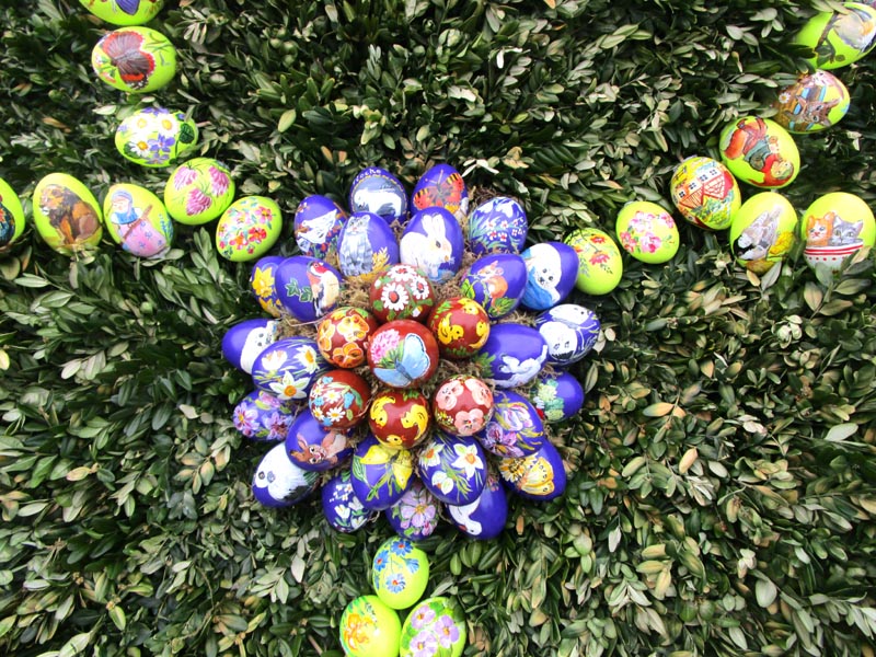 Easter decoration in Diepersdorf, Middle Franconia